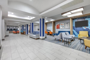 Holiday Inn Express Hotel & Suites Winnie by IHG